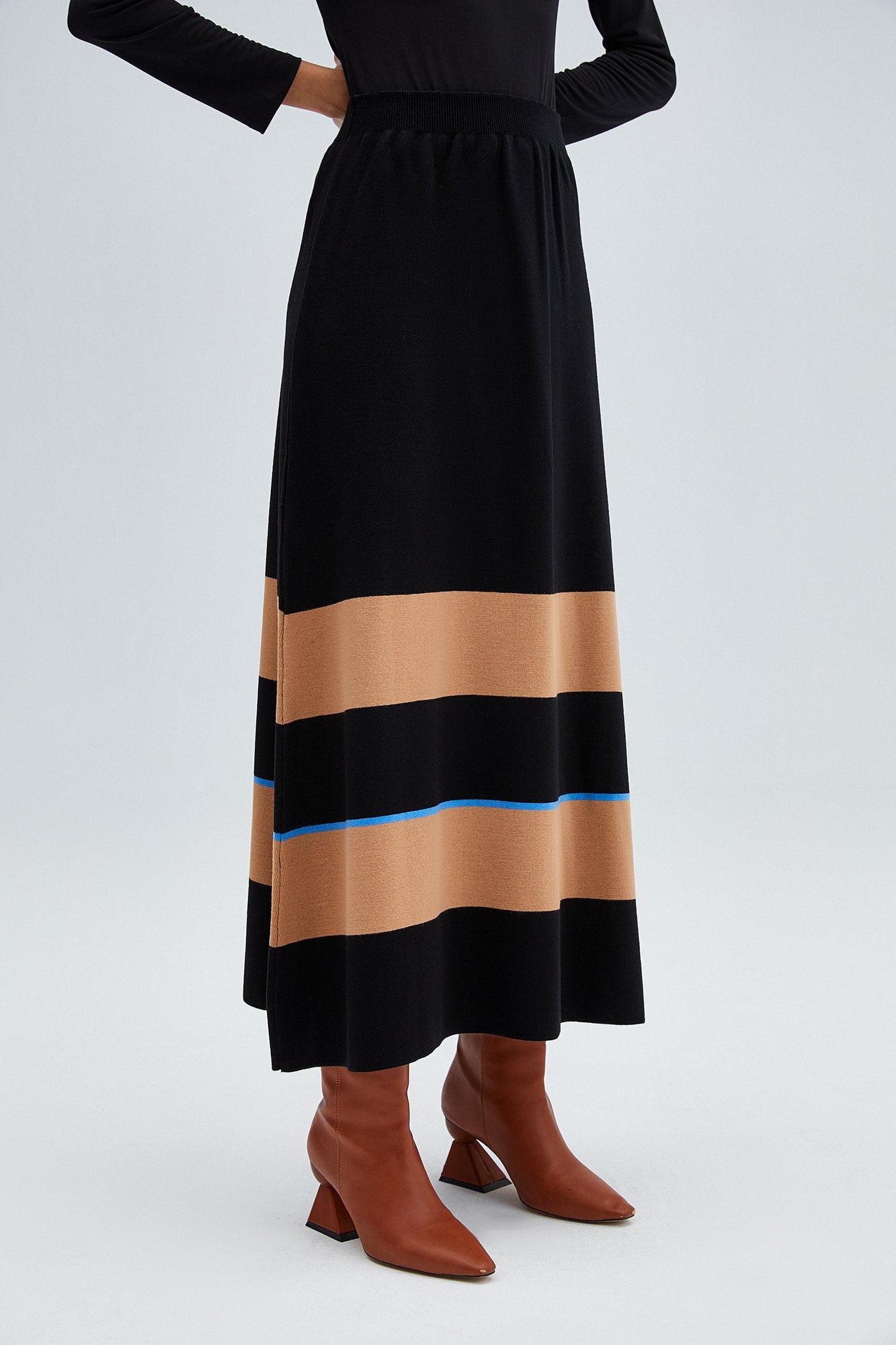 STRIPED KNITWEAR SKIRT WITH ELASTIC WAIST