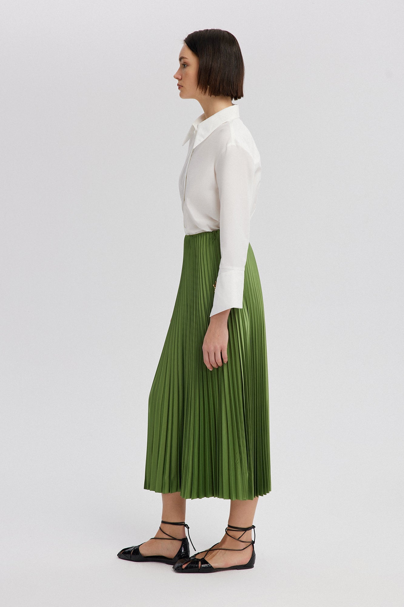 PLEATED SATIN SKIRT