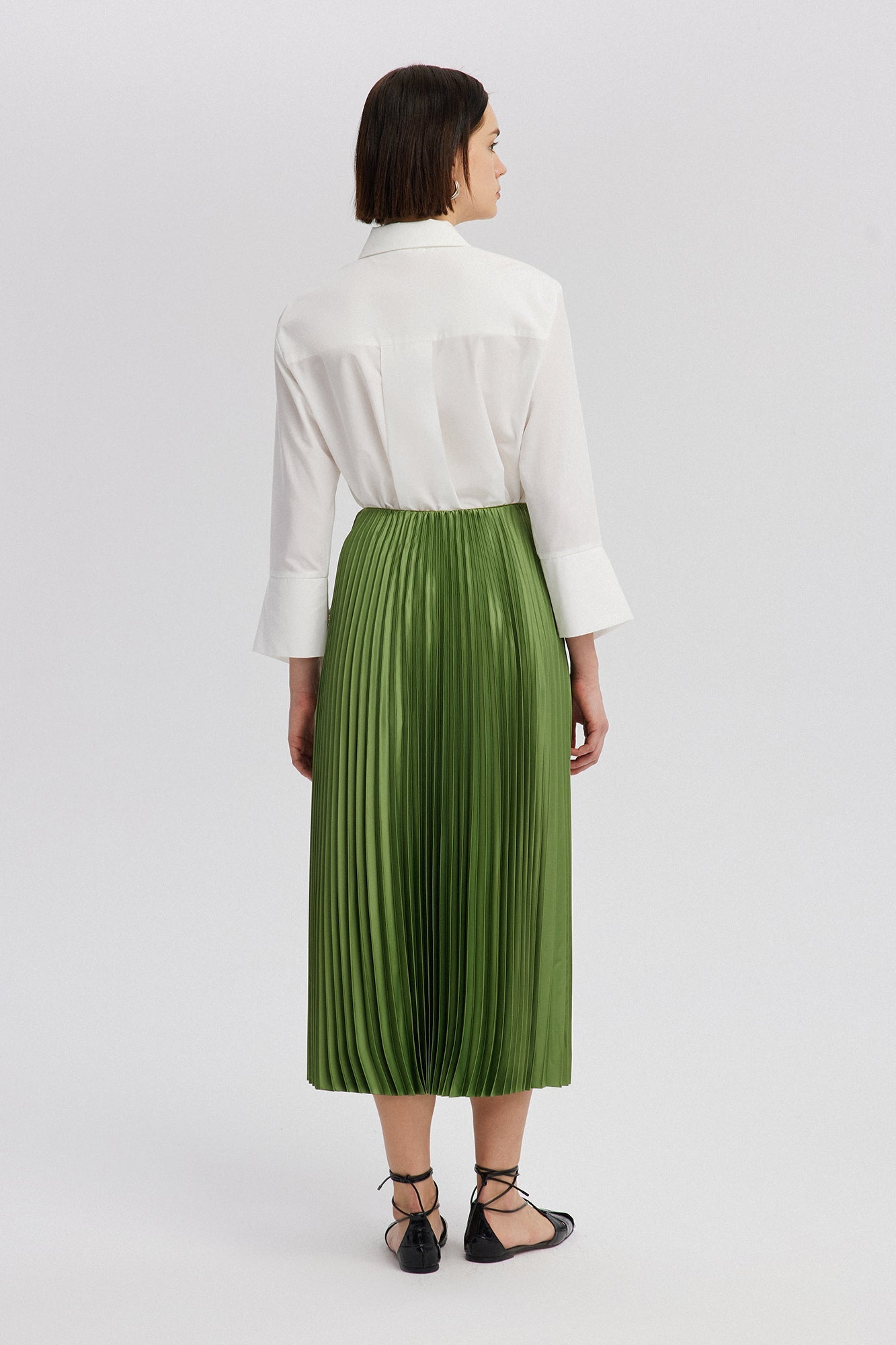 PLEATED SATIN SKIRT