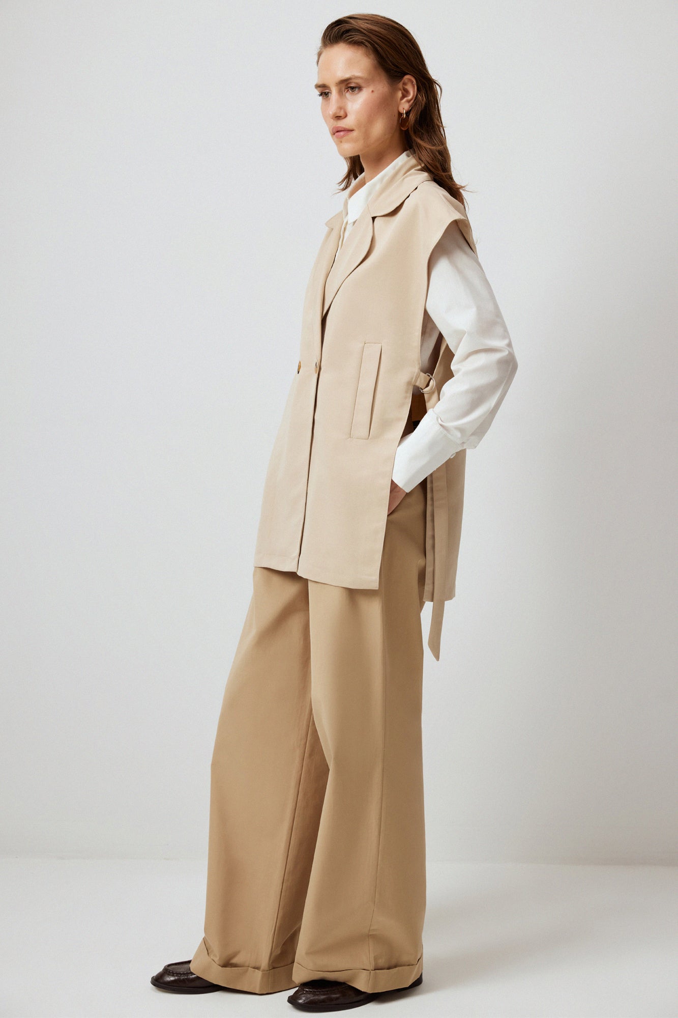 DOUBLE-BREASTED BELTED TRENCH VEST