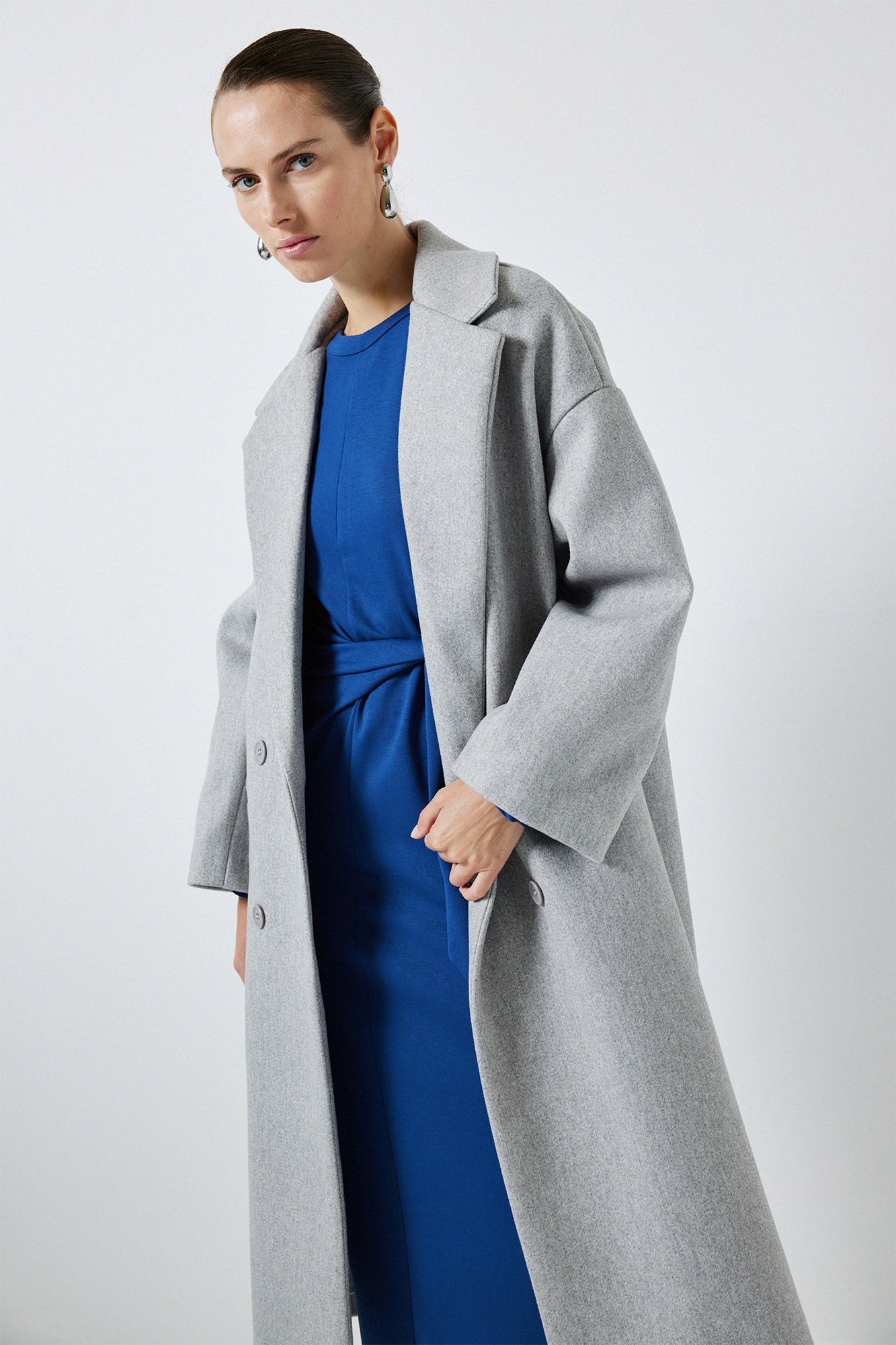 OVERSIZED WOOL COAT