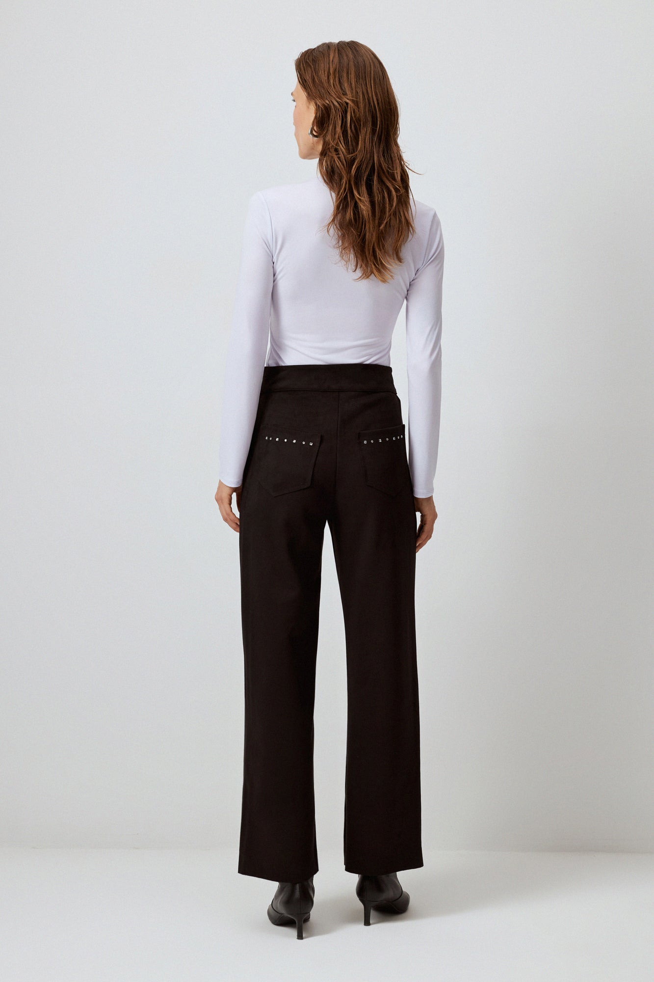 STONE EMBROIDERED SUEDE TROUSER