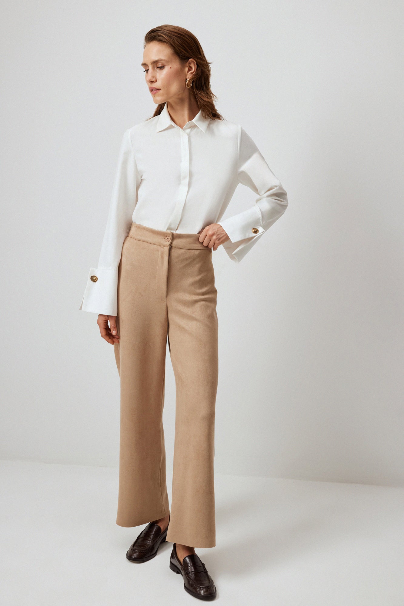 STONE EMBROIDERED SUEDE TROUSER