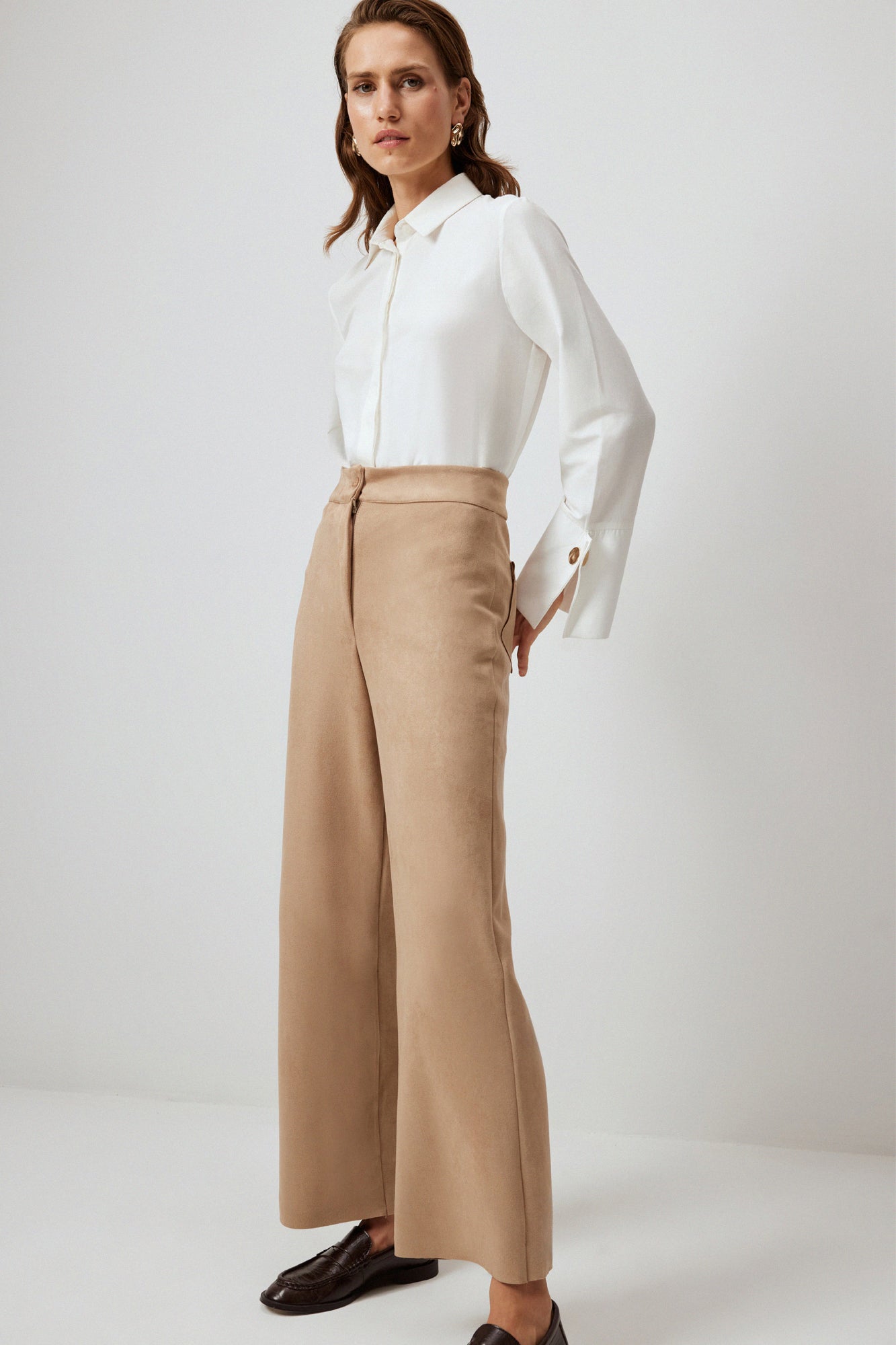 STONE EMBROIDERED SUEDE TROUSER