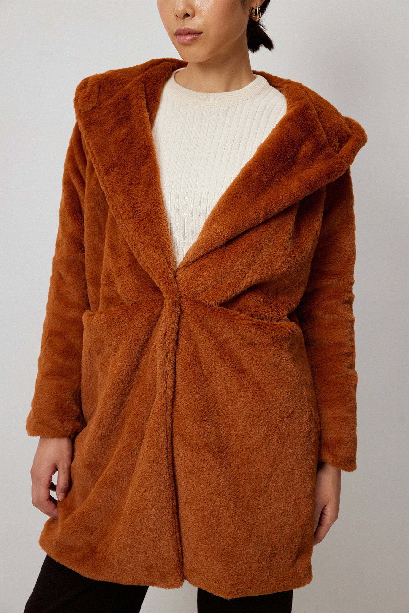 HOODED PLUSH COAT