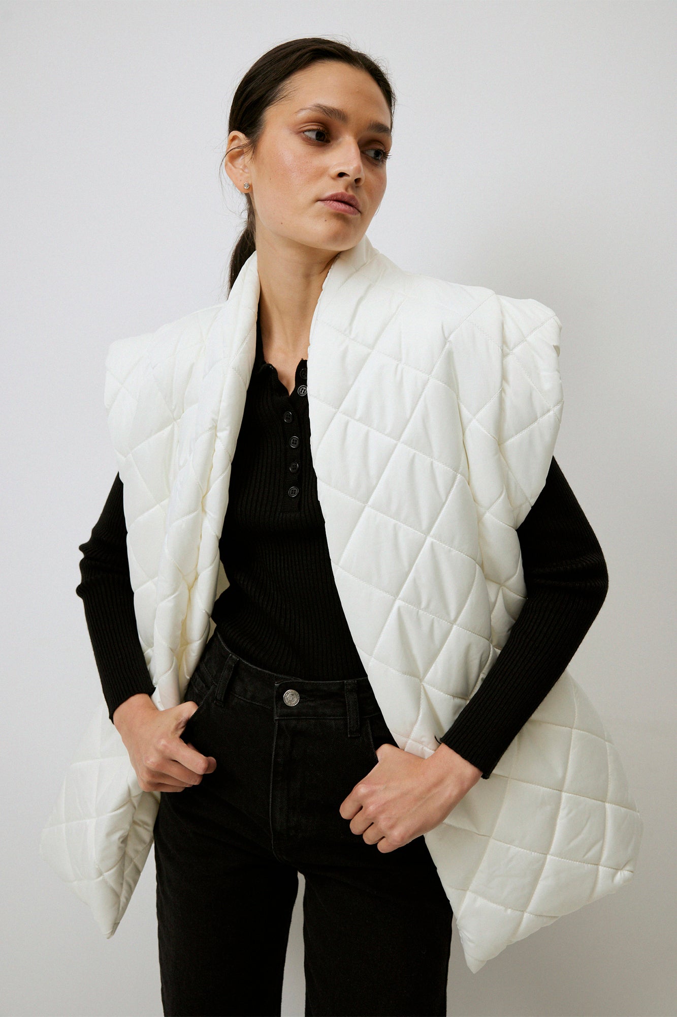 WAIST-TIED QUILTED VEST