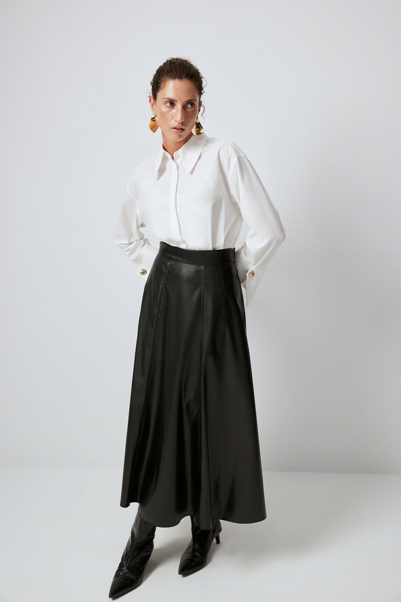 FLOUNCED FAUX LEATHER SKIRT