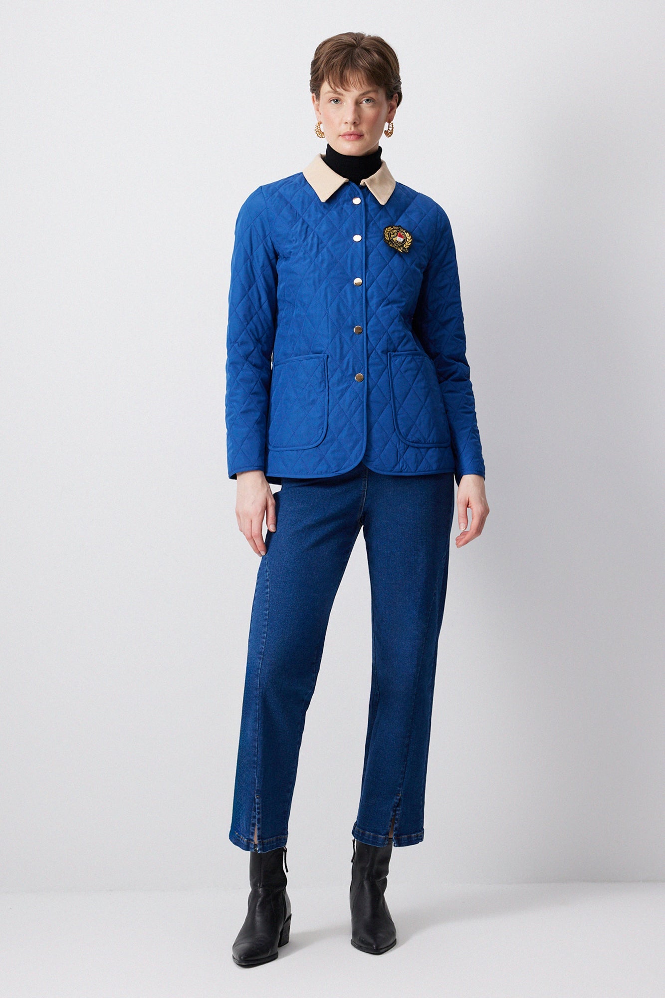 GABARDINE COLLAR QUILTED JACKET