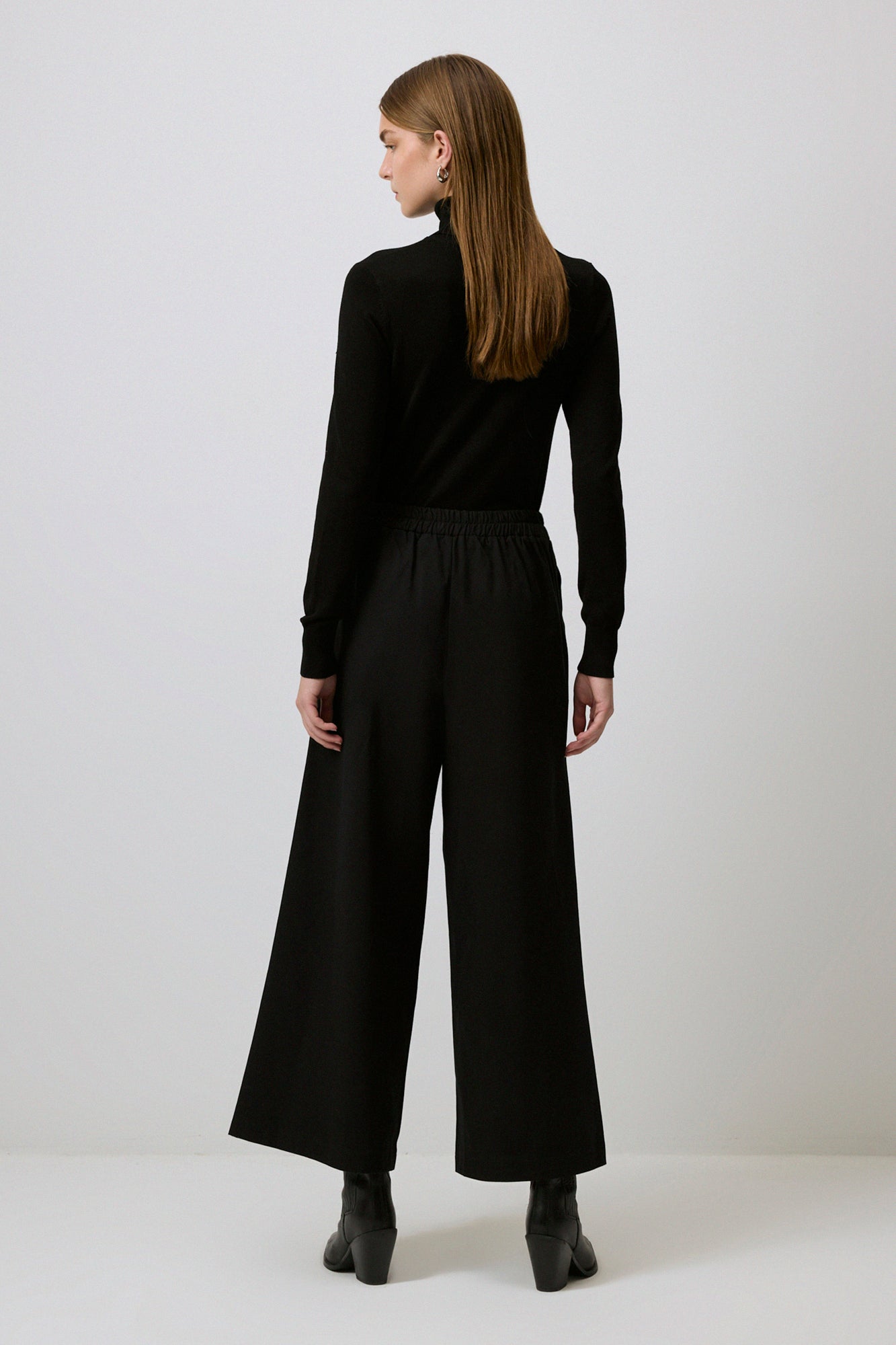 WIDE LEG GABARDINE TROUSERS