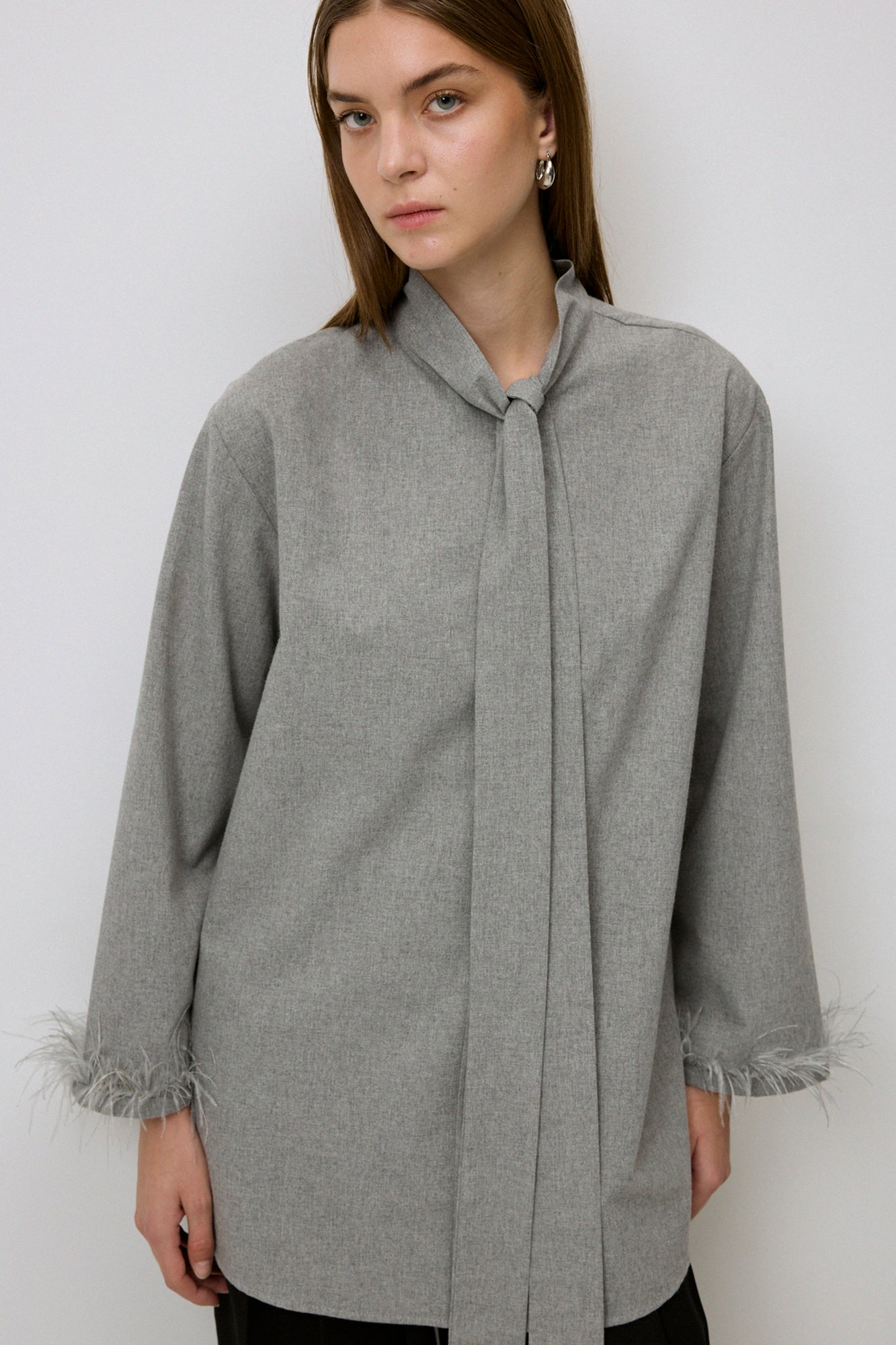 FAUX FEATHER DETAILED MELANGE TUNIC