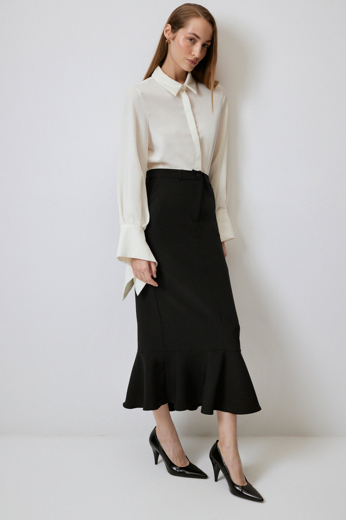 CREPE SKIRT WITH PLEAT