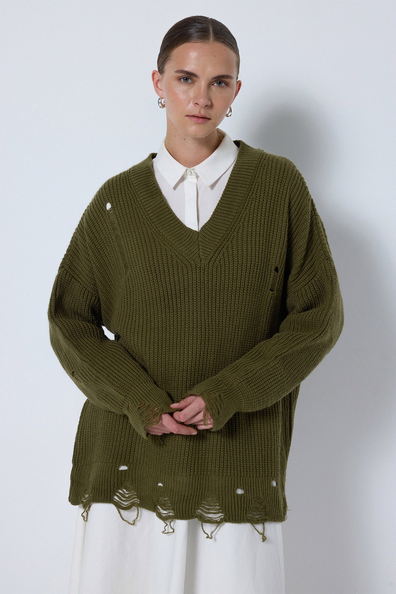 V-NECK THICK KNIT KNITWEAR