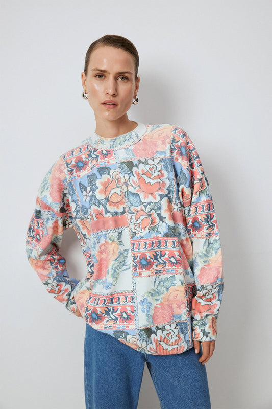 FLORAL PRINT SWEATER