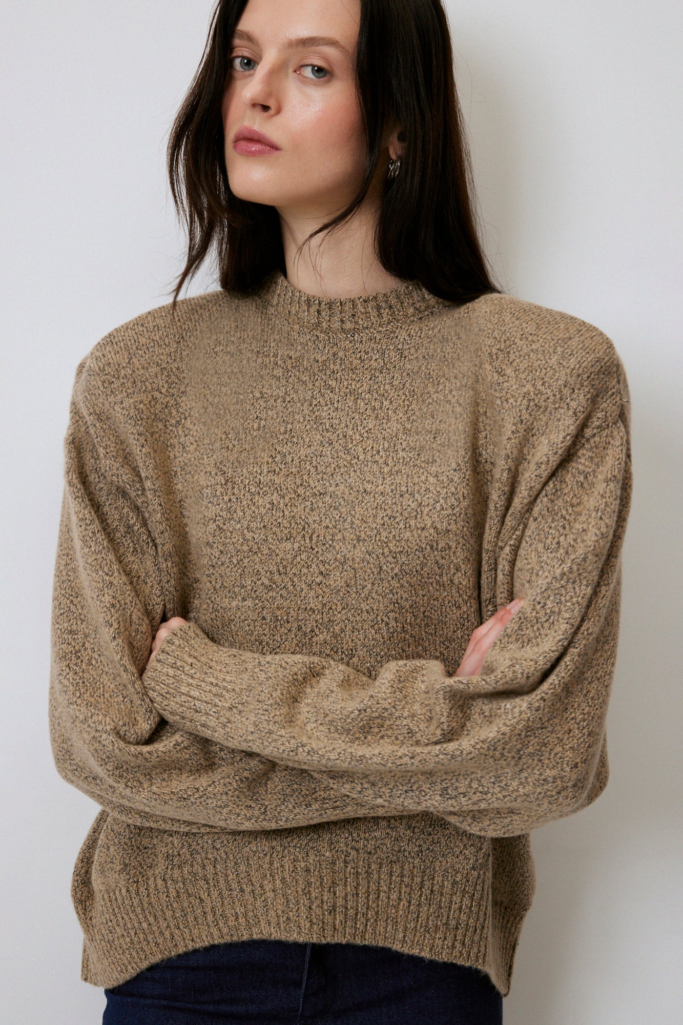 OVERSIZE KNIT SWEATER