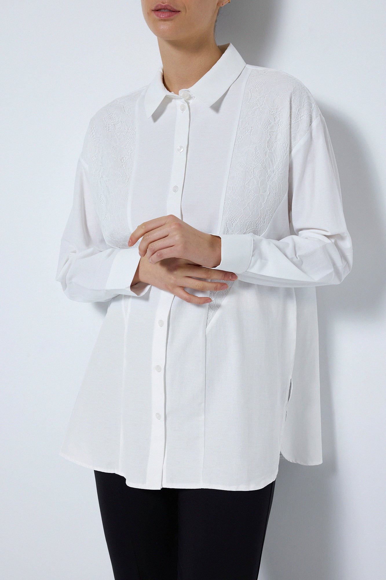 LACE DETAILED POPLIN SHIRT