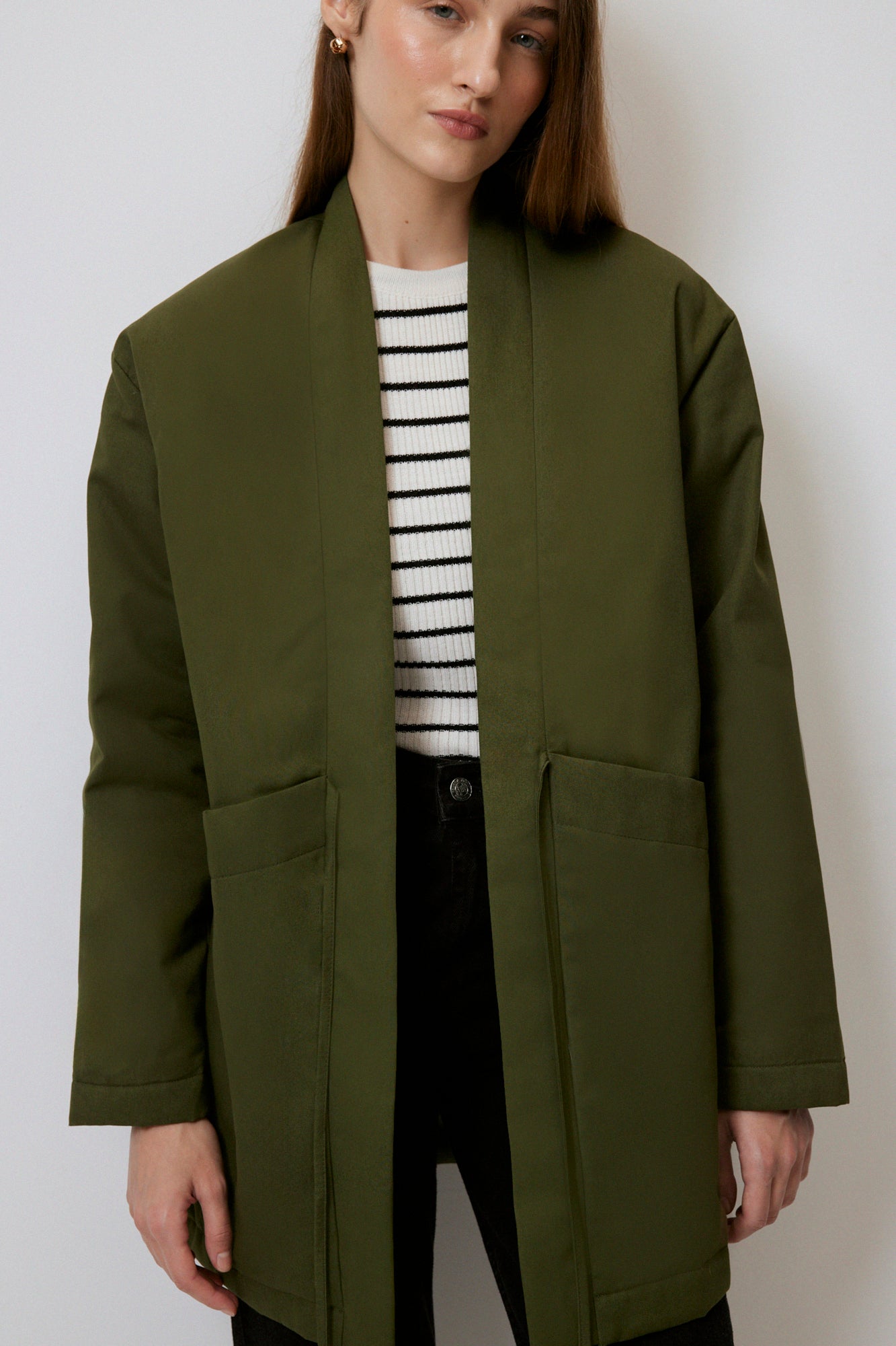 GABARDINE COAT WITH WIDE POCKET