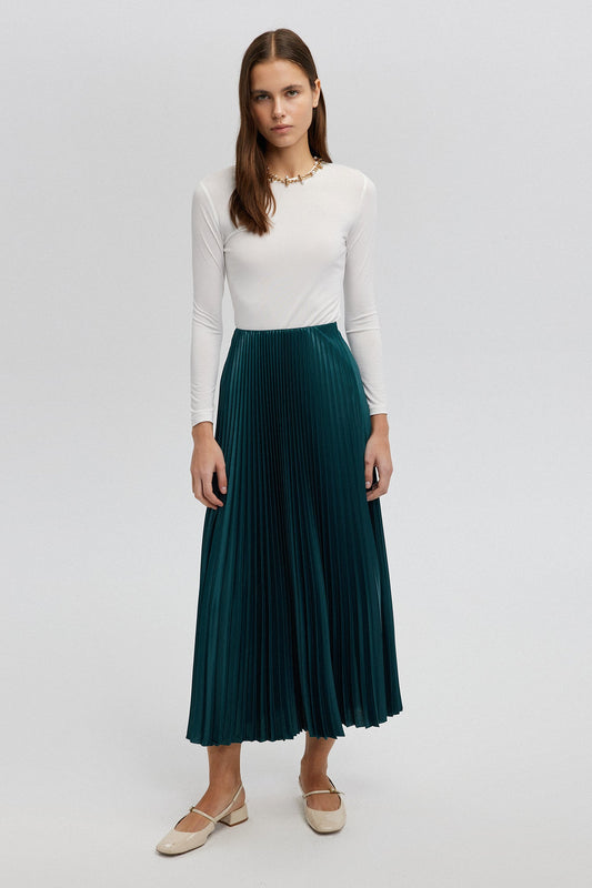 PLEATED SKIRT