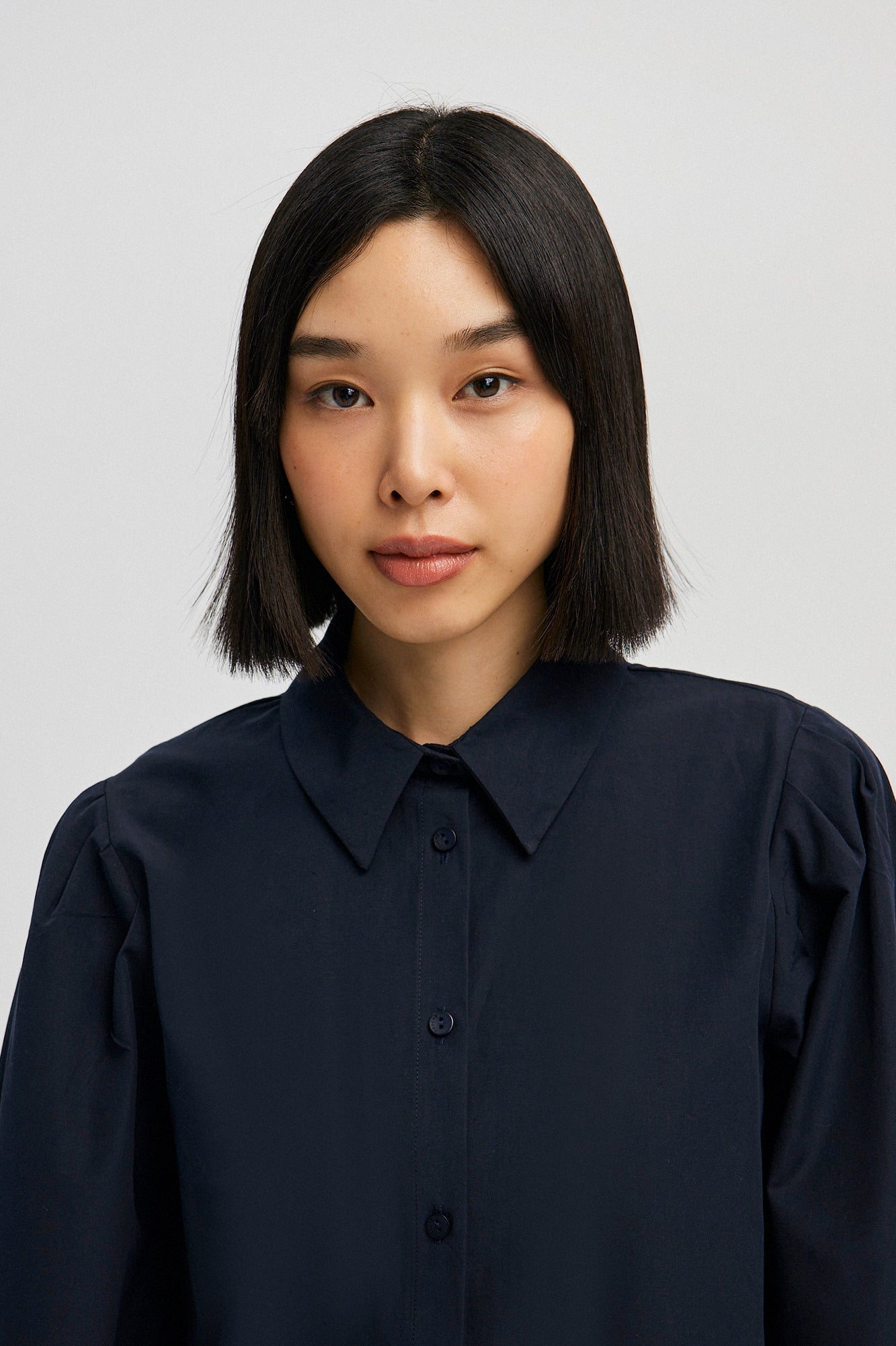 PLEATED SLEEVE DETAILED SHIRT