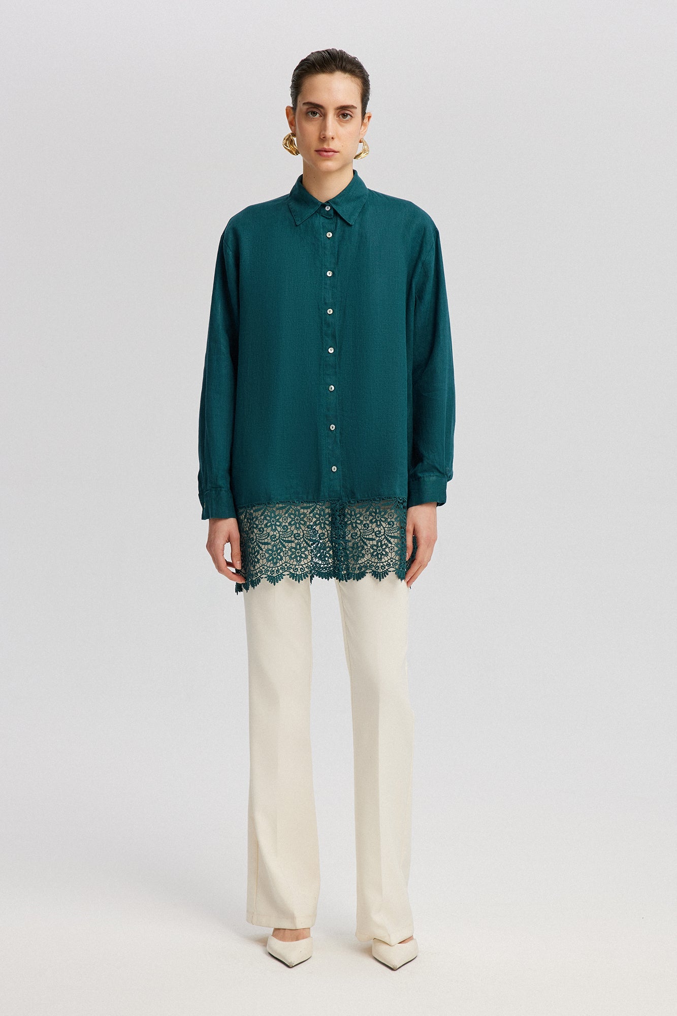 LACE DETAILED %100 LINEN SHIRT