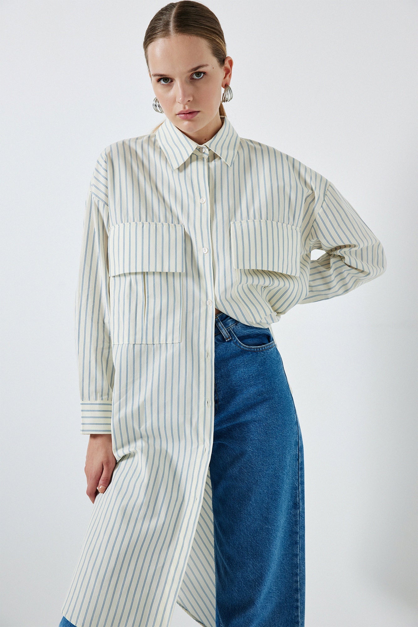 STRIPED LONG SHIRT