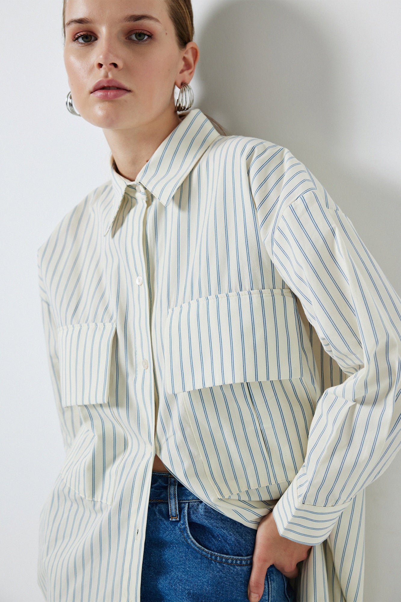 STRIPED LONG SHIRT